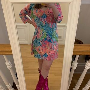 Lilly Pulitzer Neon Coral Print shift dress!
